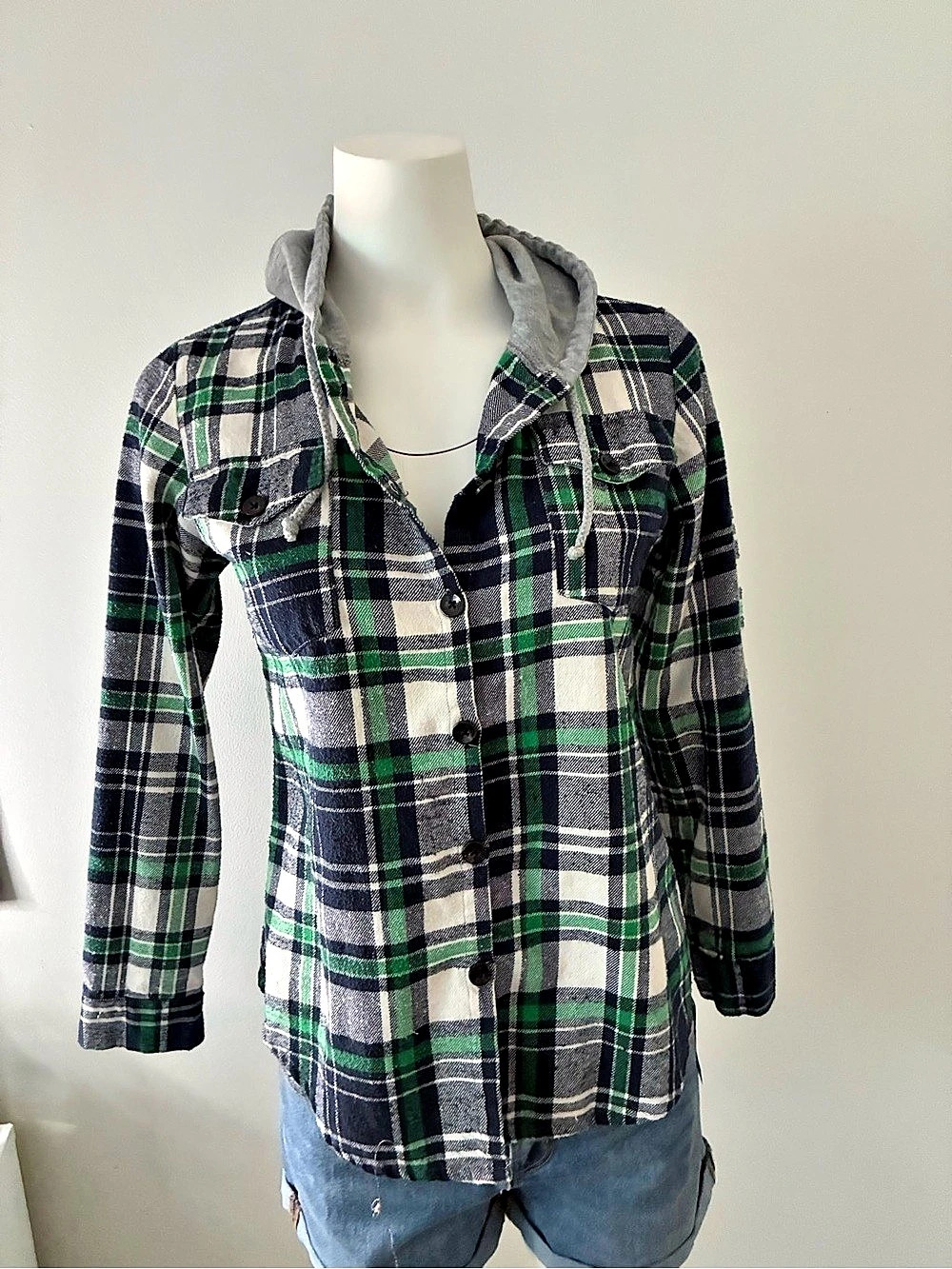 JIANG YI XUAN Plaid Hooded Button Down Shirt in Green & Black Like New